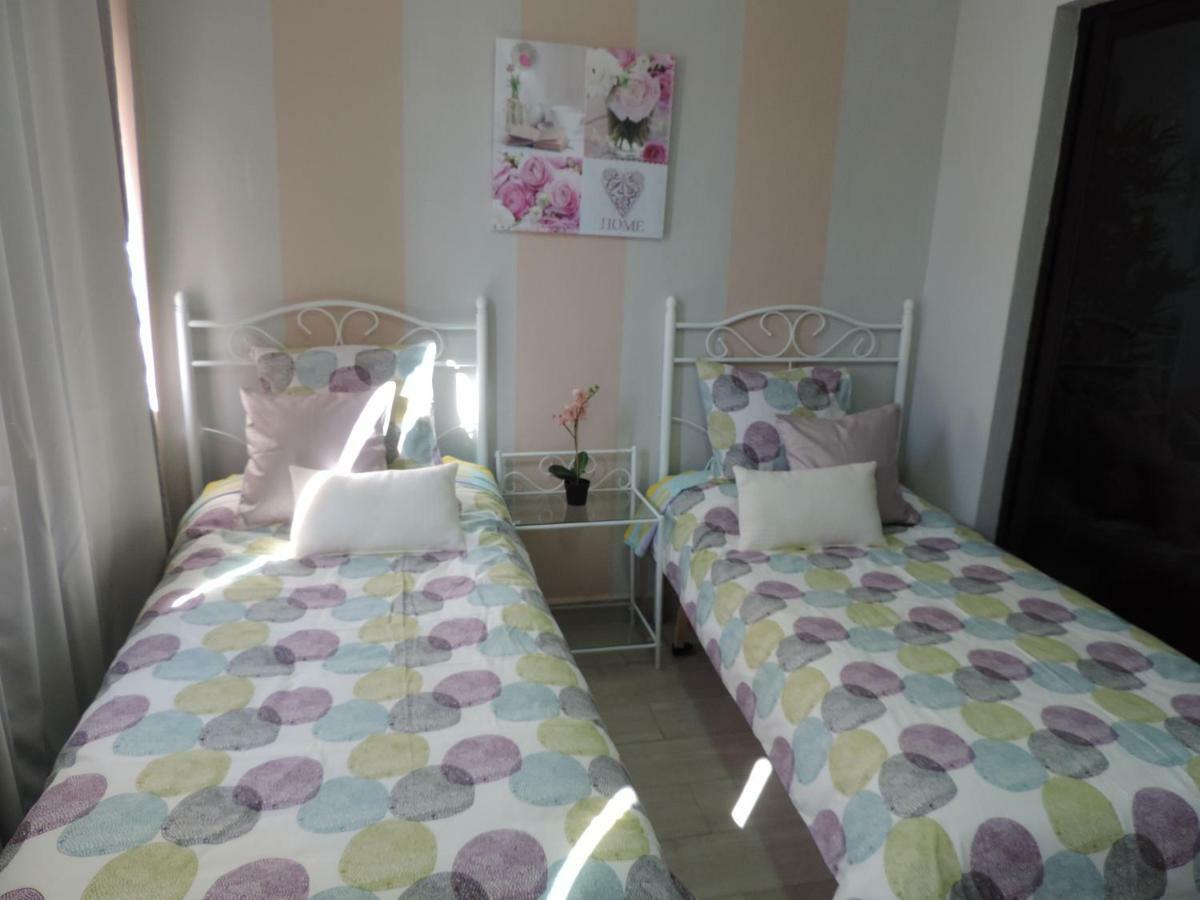 Piso Puerto Naos A 1 Minuto De La Playa Apartment Puerto De Naos Ngoại thất bức ảnh